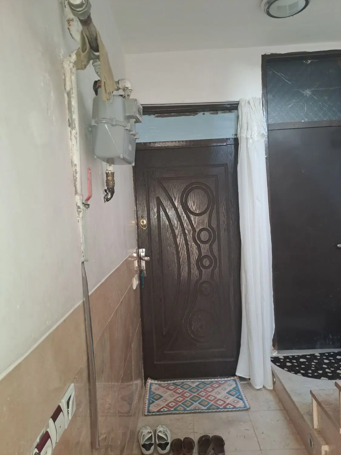 فروش واحد همکف ۸۴ متری