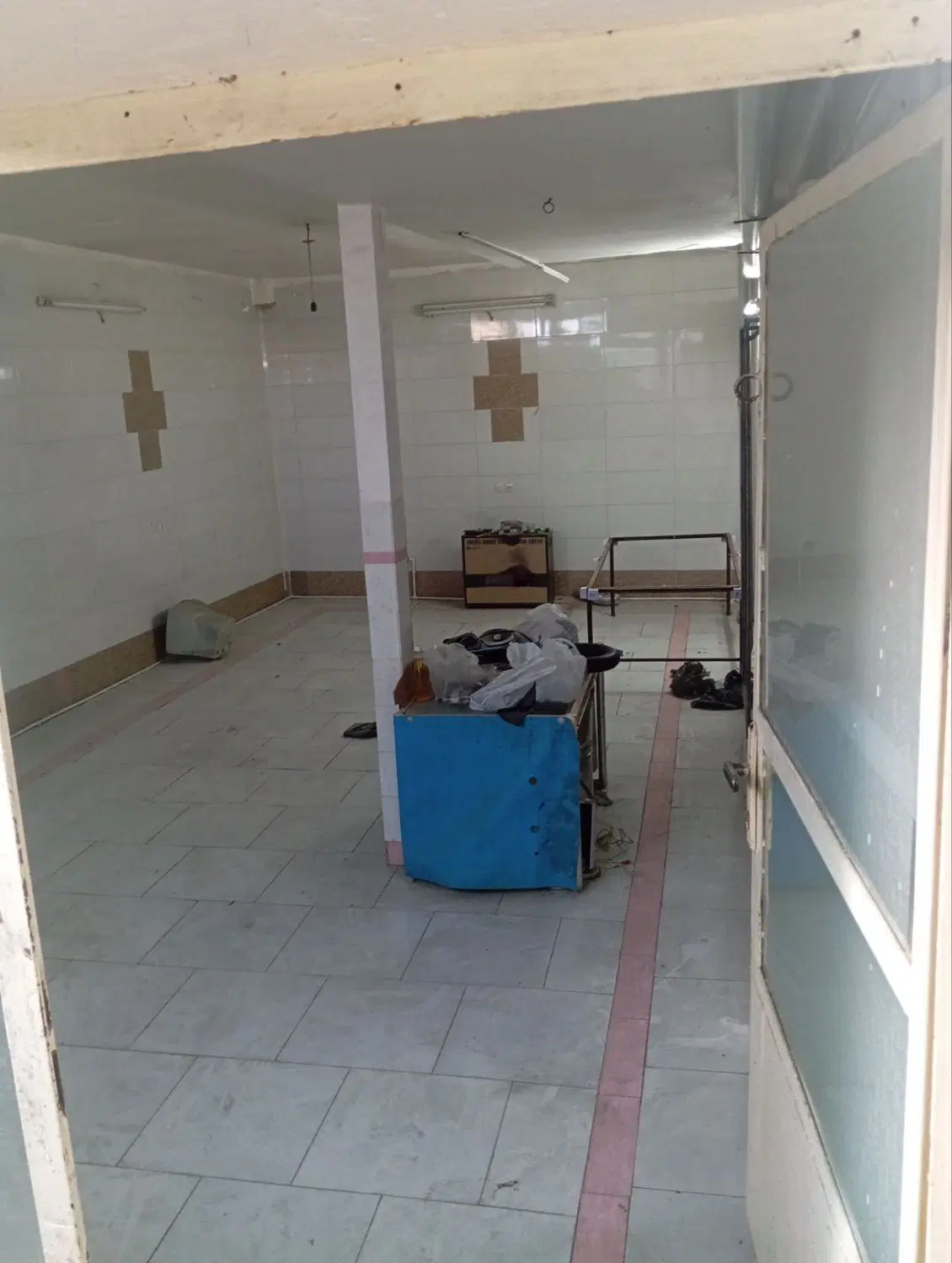 انبار .زیر زمین .مغازه.کارگاه