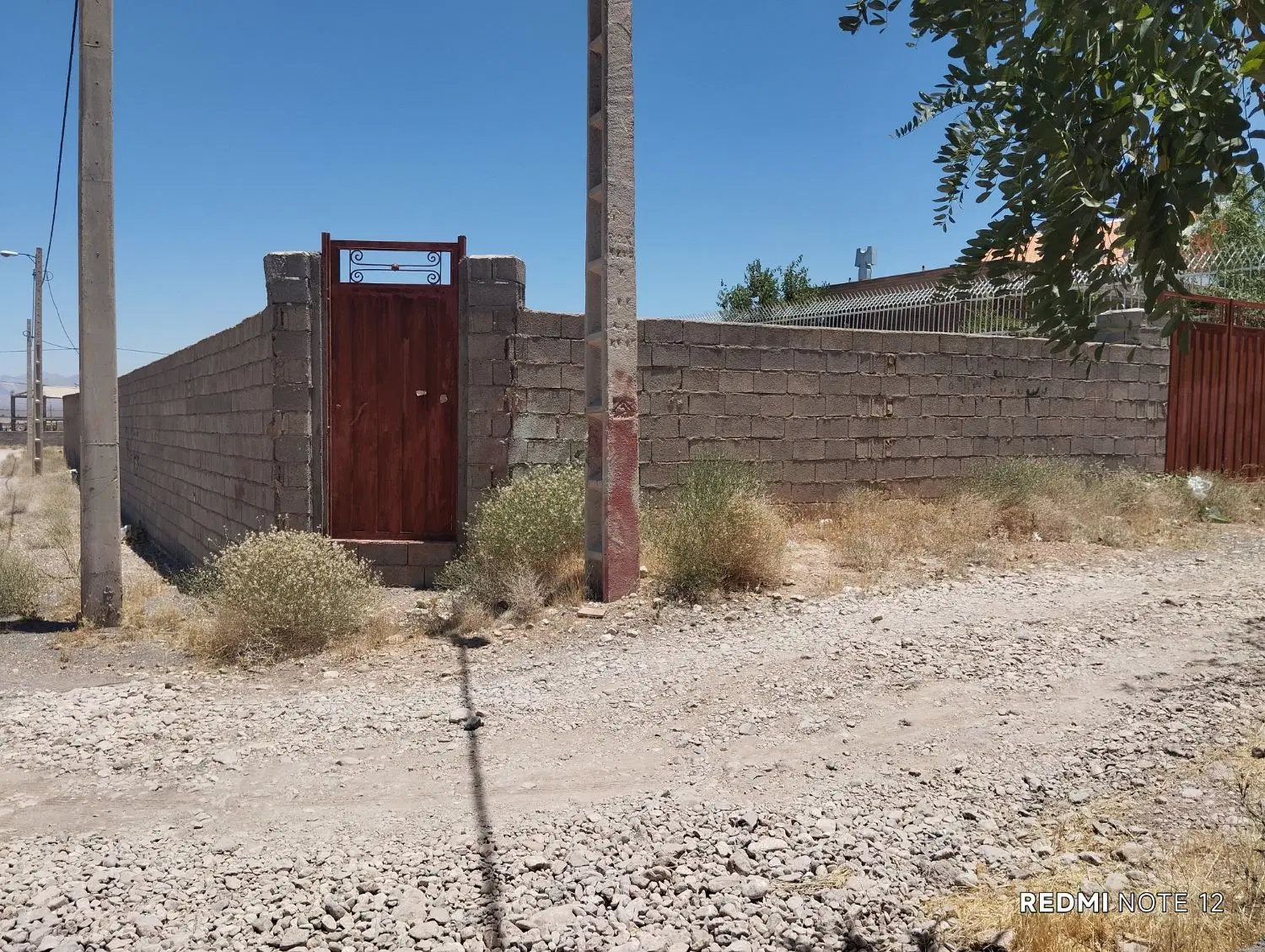 زمین دونبش هفت باغ(مهستان)