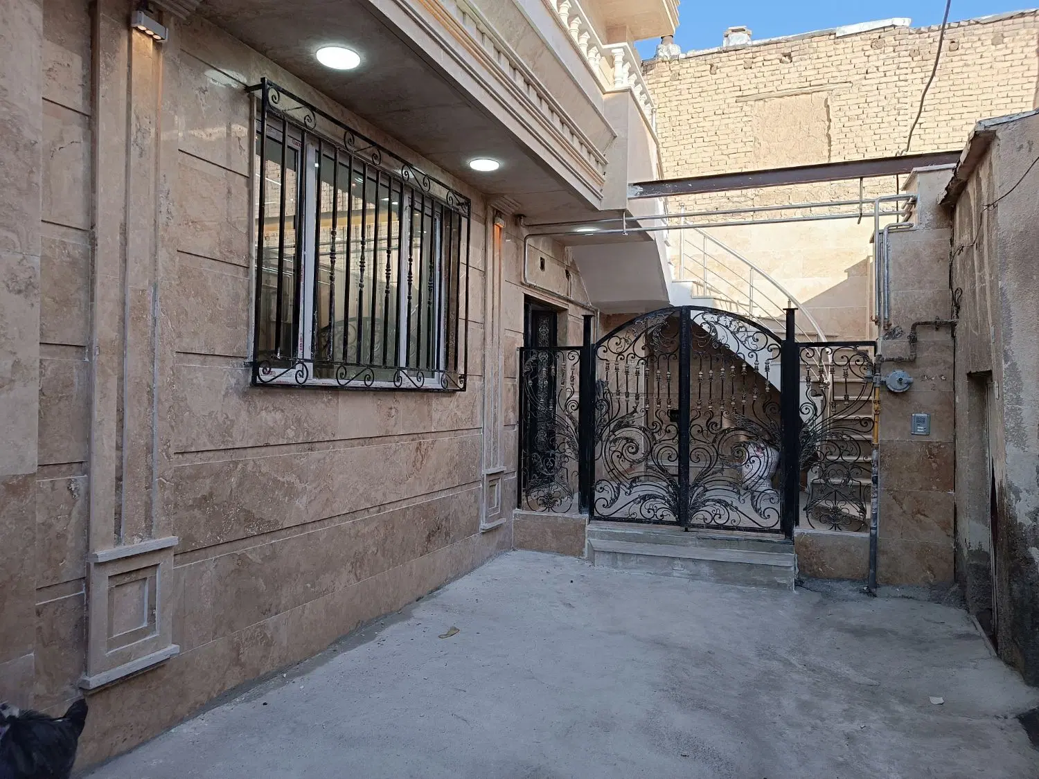 دو خوابه کلید نخورده فلکه زنجیر