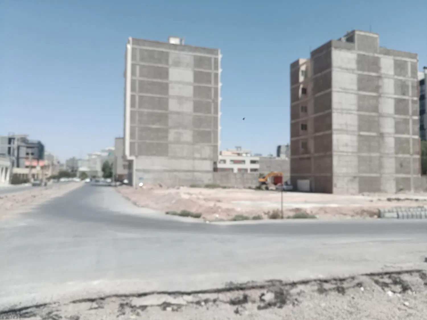 شهرک لاله زمین تجاری سر چهارراه