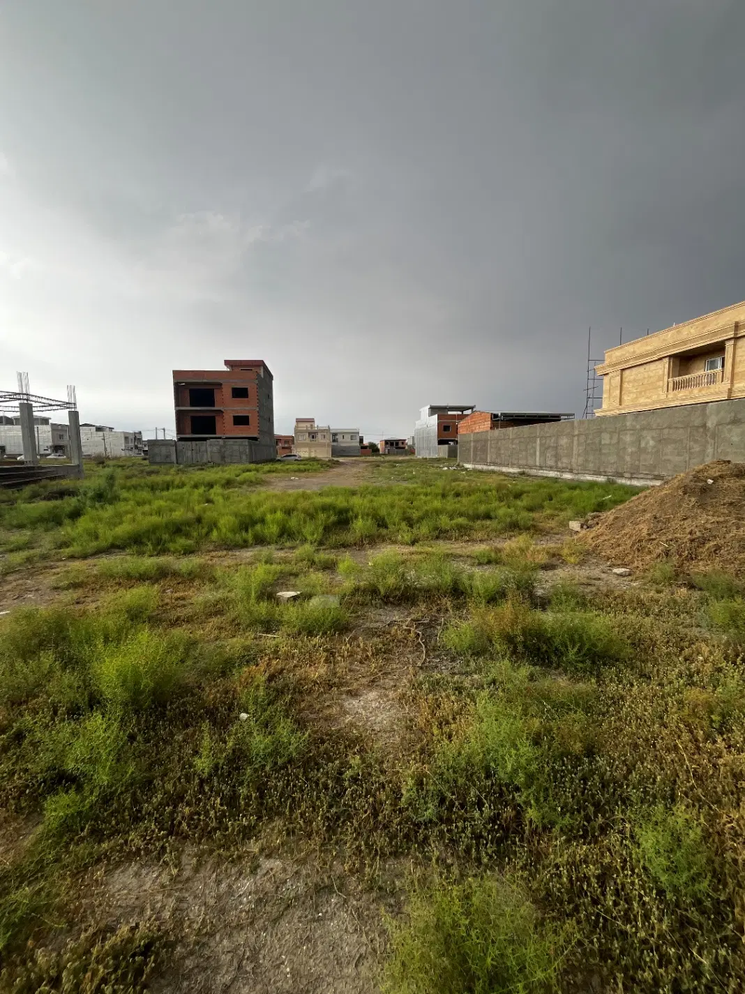 ۲۸۰ متر زمین مسکونی شهرک یولاف