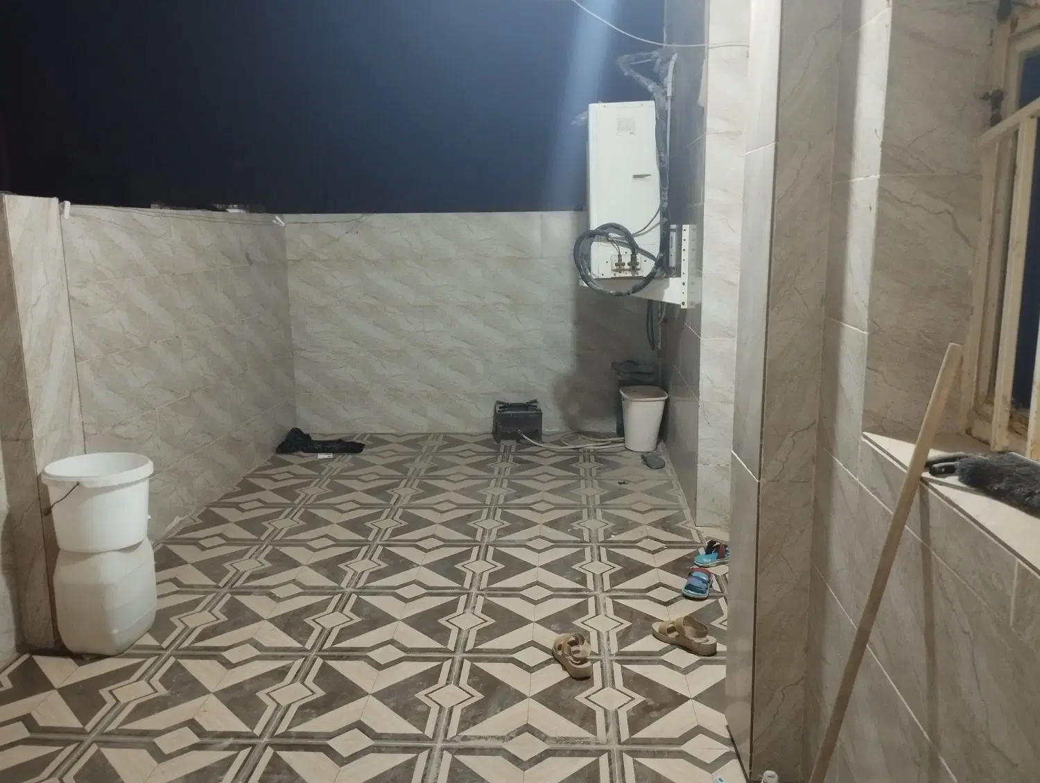 فروش منزل دو طبقه شهرک مدنی