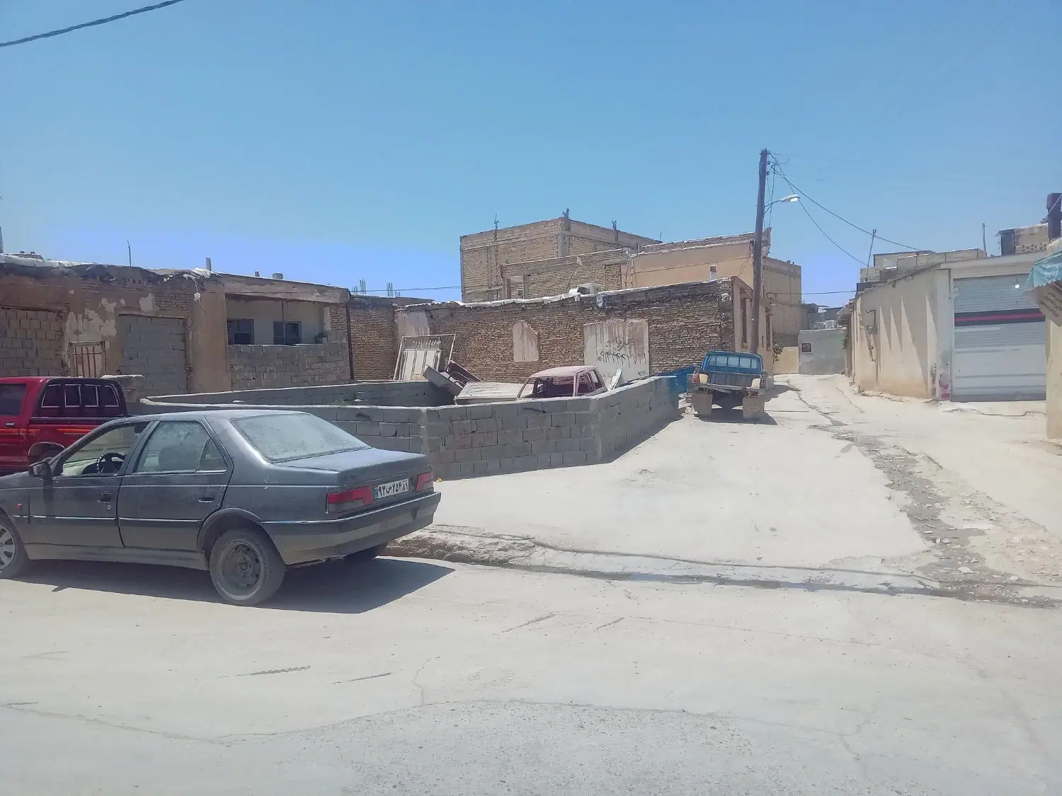 فروش‌ زمین‌ تجاری‌و‌مسکونی