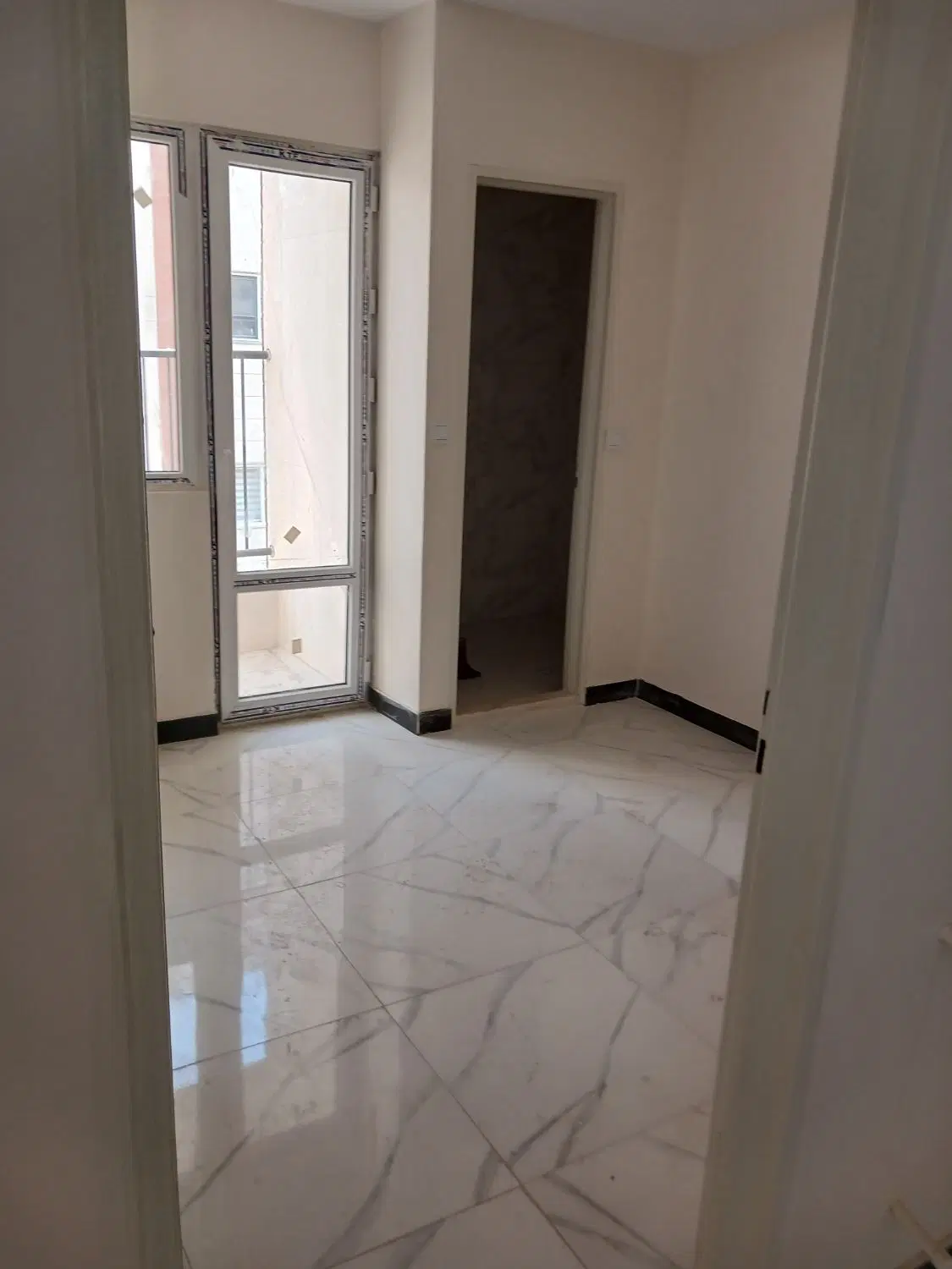 آپارتمان ۸۰ متری میدان خراسان