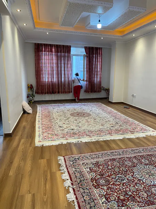 آپارتمان ۹۰ متر نوساز شهر زیبا خ اشوری