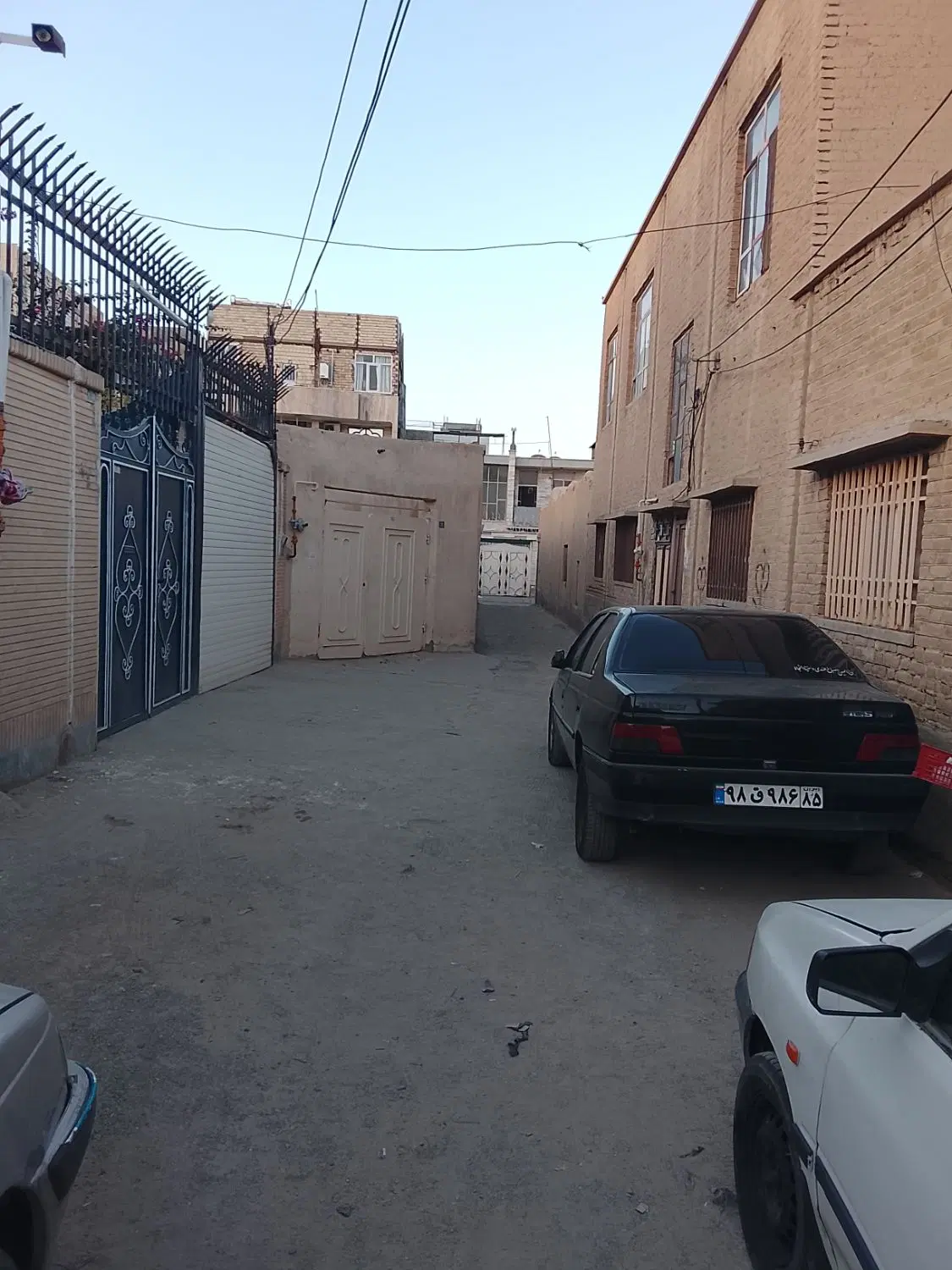 خونه ویلایی.کلنگی.