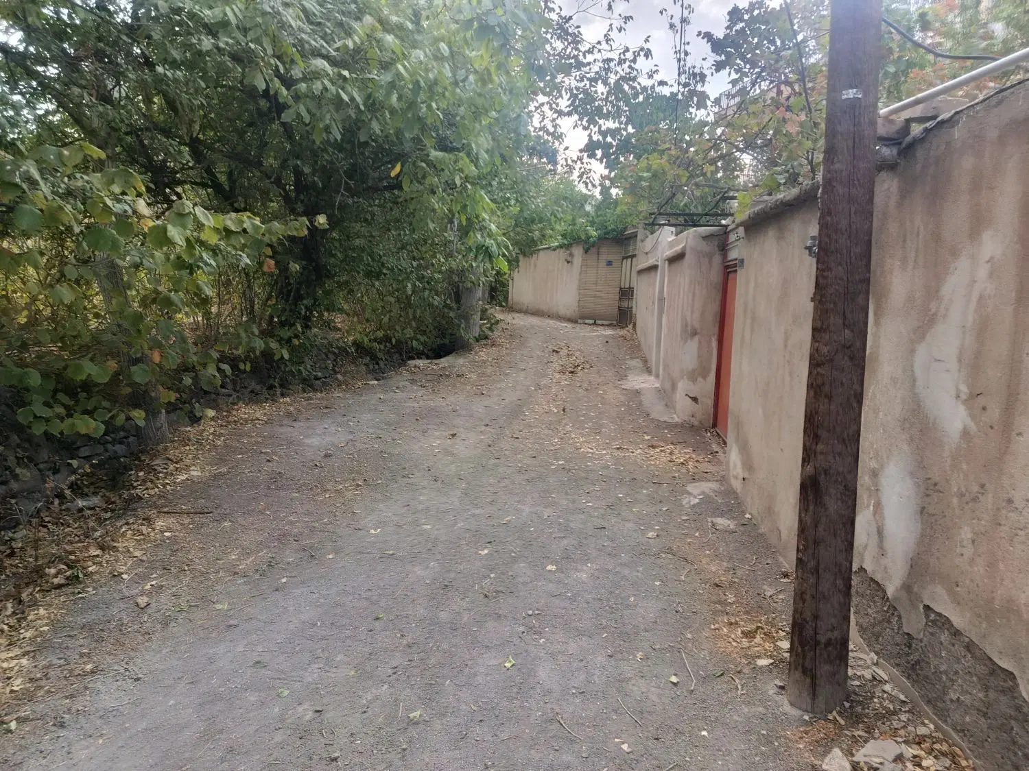 چهارصد متر زمین روستای وشنوه محله چشم انداز