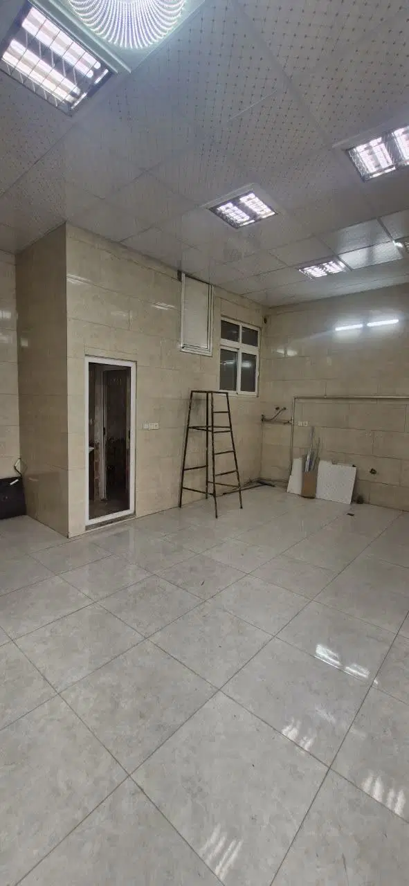 اجاره مغازه ۹۰ متری