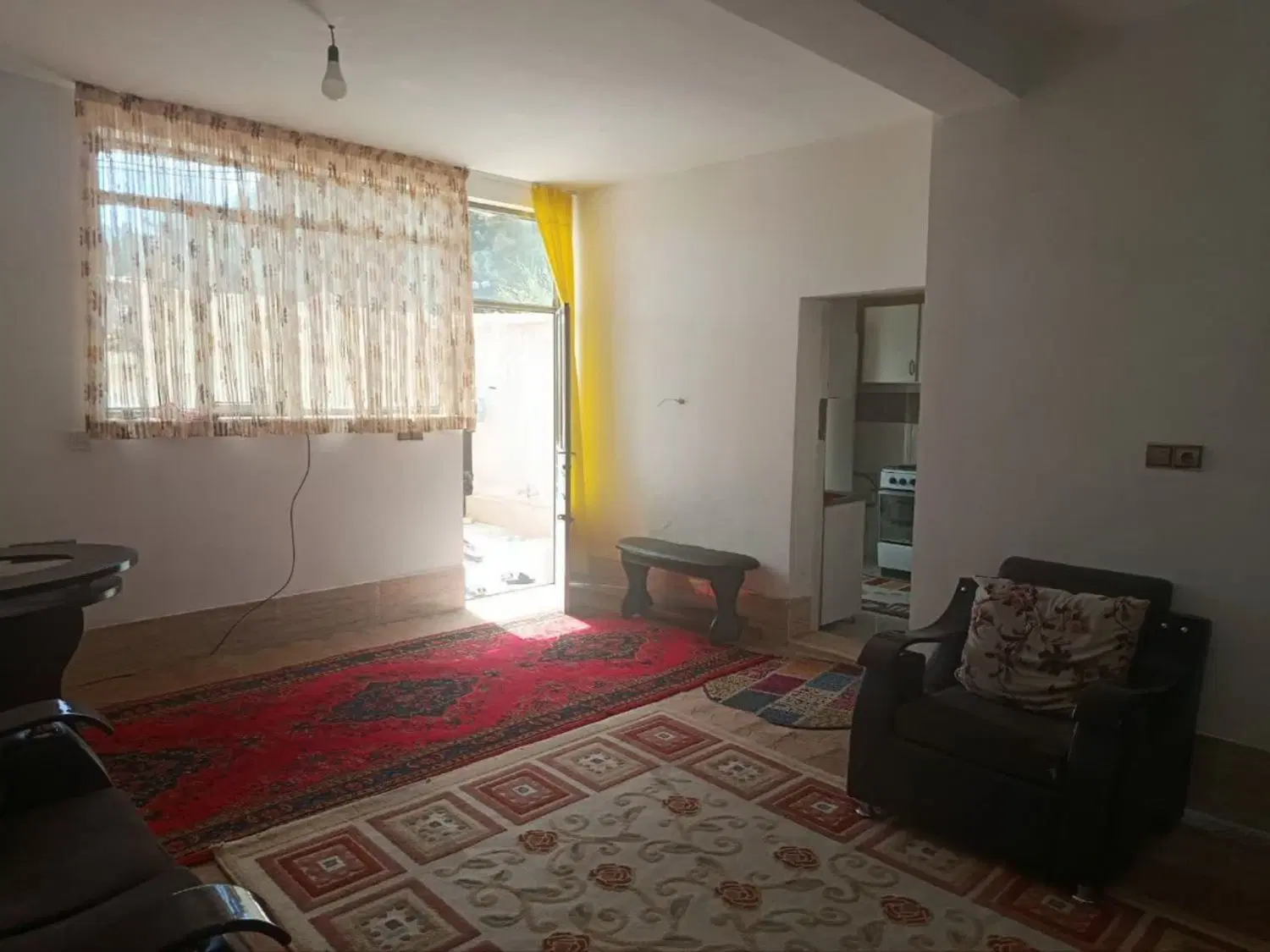 اجاره نیمه ویلایی کمیل