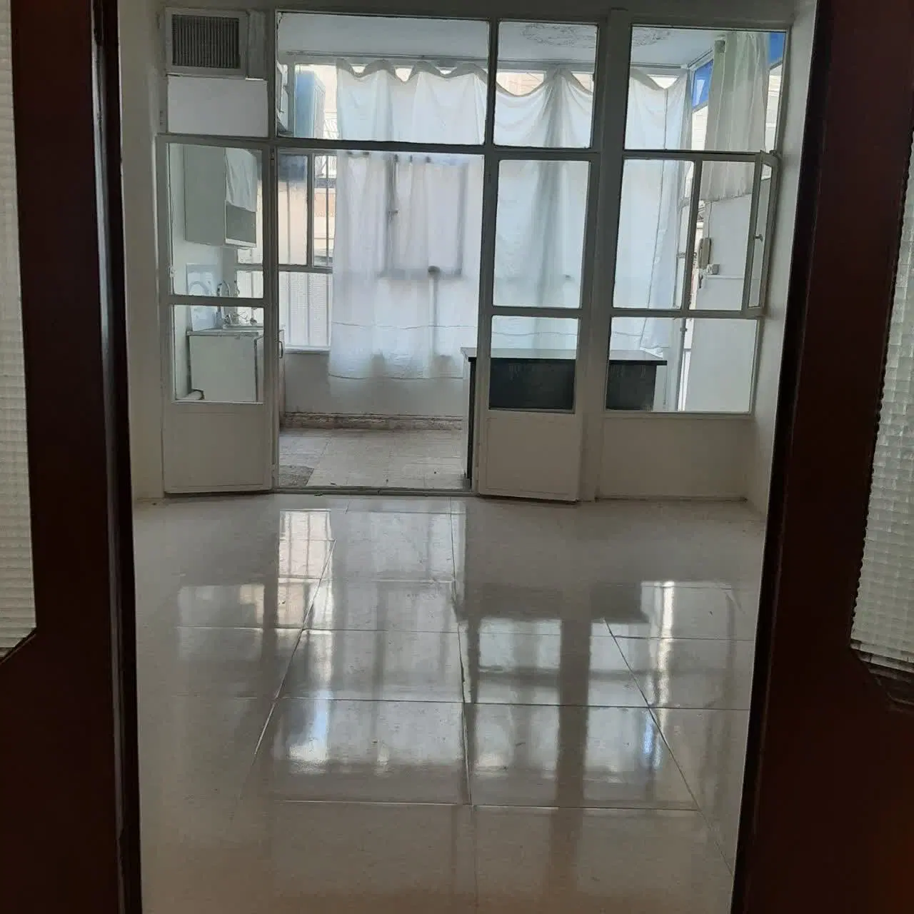 یک واحد اپارتمان بازسازی شده