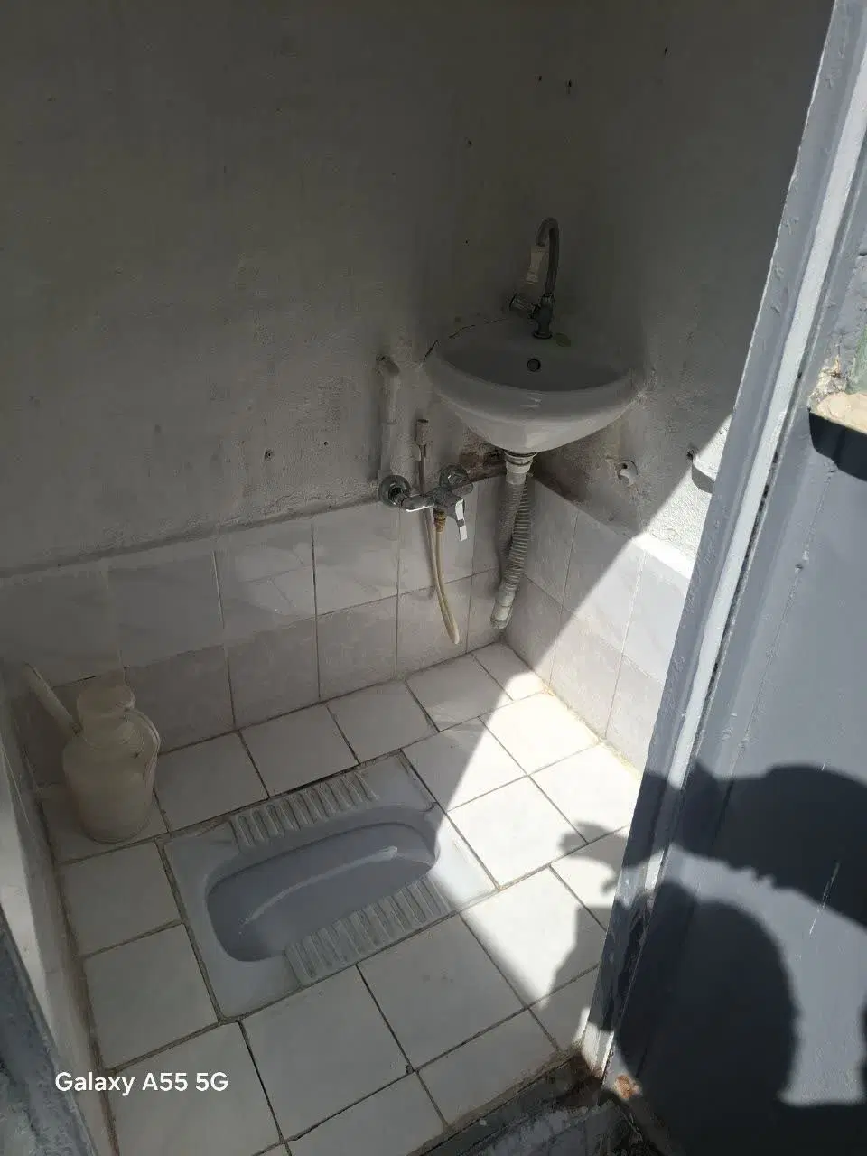 منزل ویلایی یک طبقه ۶۵ متر دربست