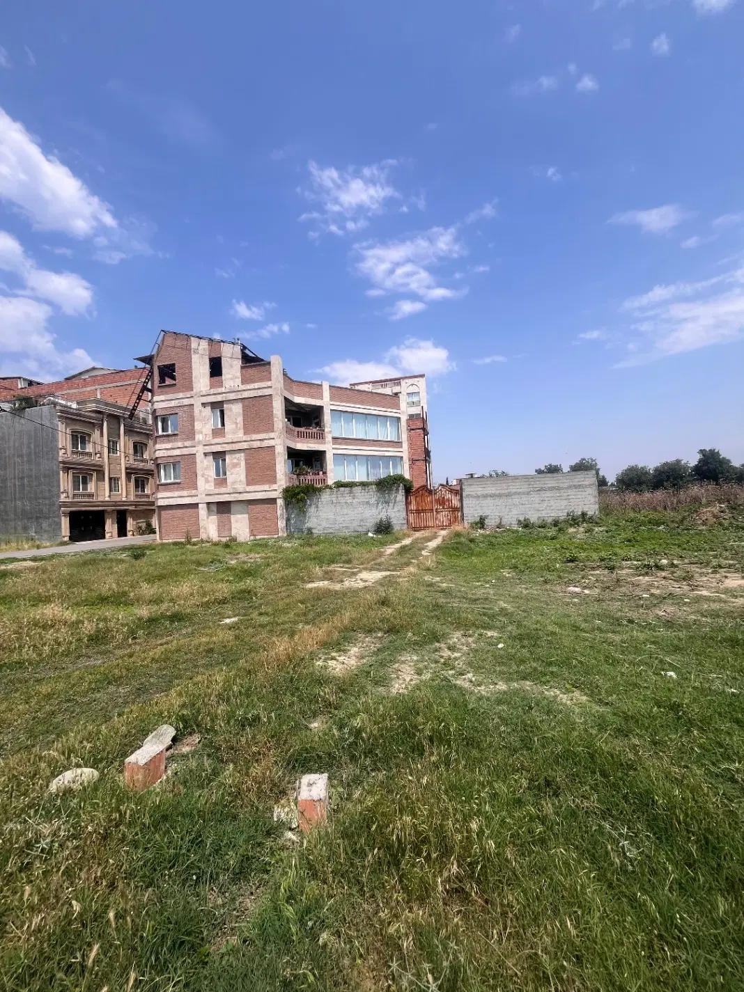 زمین ۲۵۰ متری مسکونی دانش ۱۲