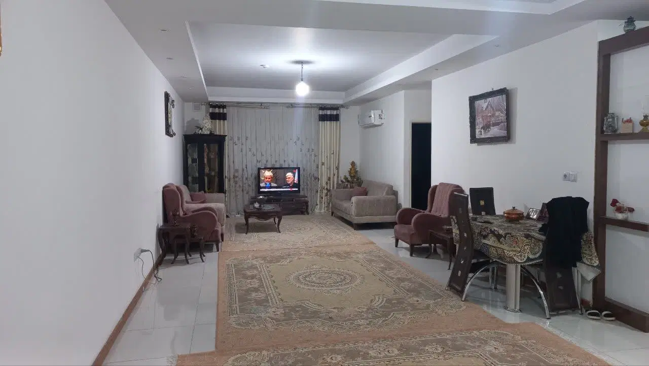 آپارتمان ۱۱۴ متری ارغوان