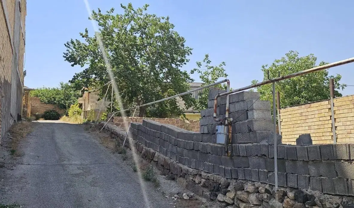 زمین استثنایی ۹۲۰ متر با سند ۶ دانگ (بافت اصلی)