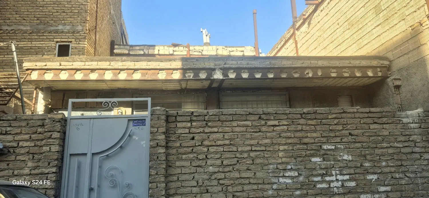 هوایی در منزل آباد بفروش میرسد