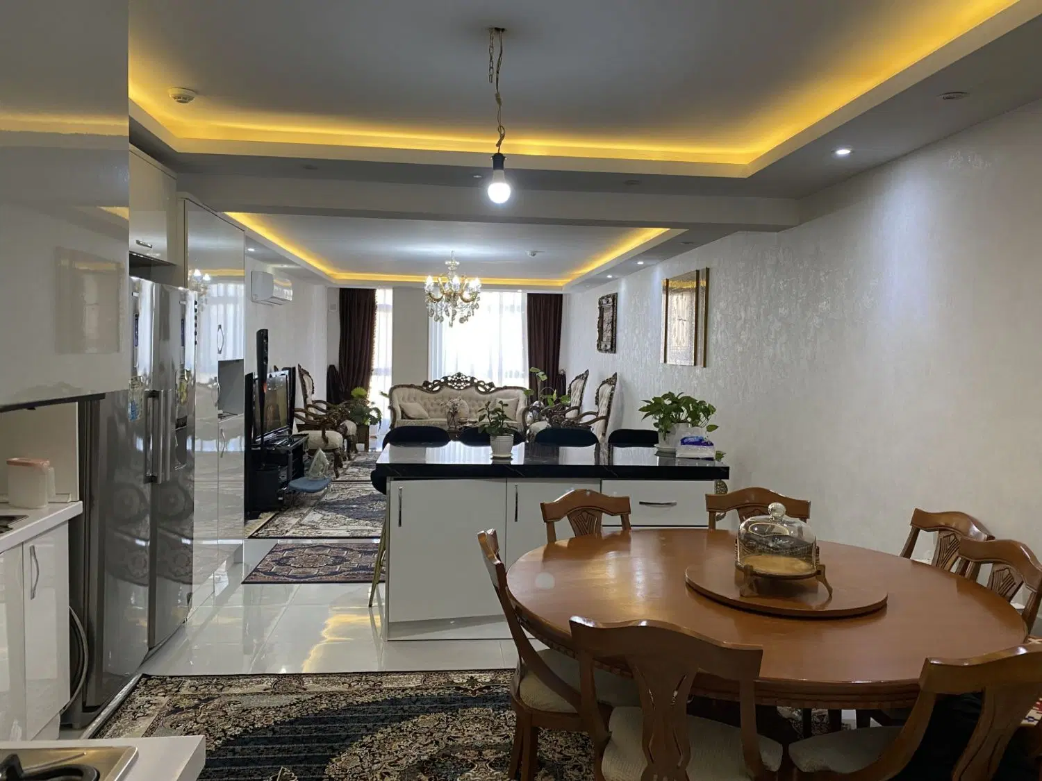 آپارتمان دکتر حسابی