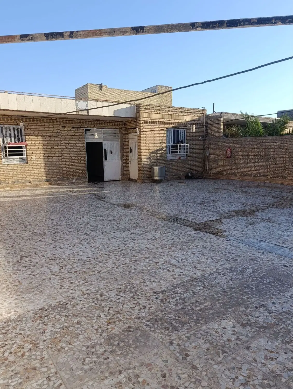 فروش خانه مسکونی تجاری با سند تک برگ