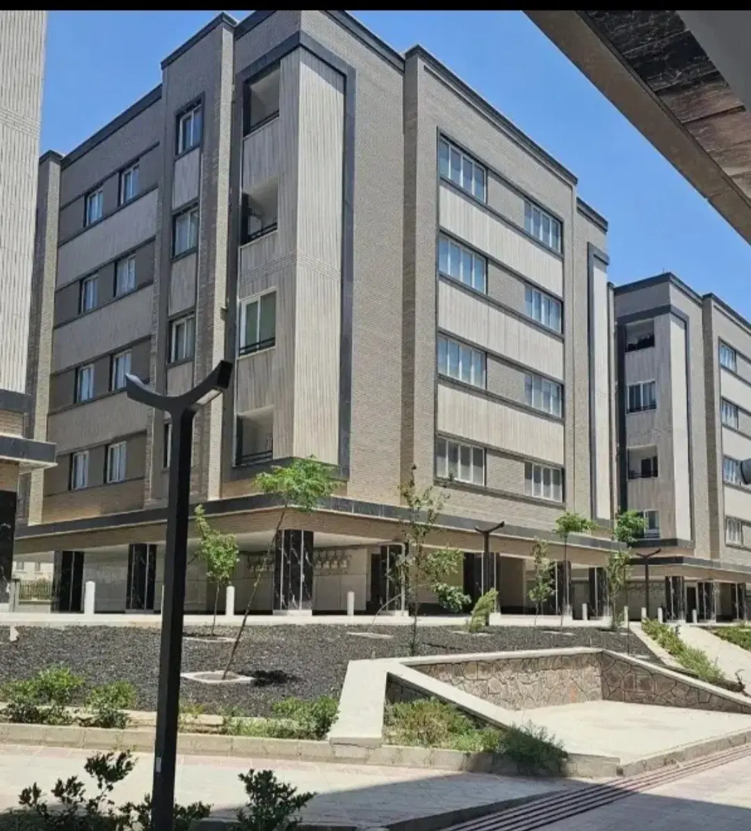فروش یک واحد آپارتمان