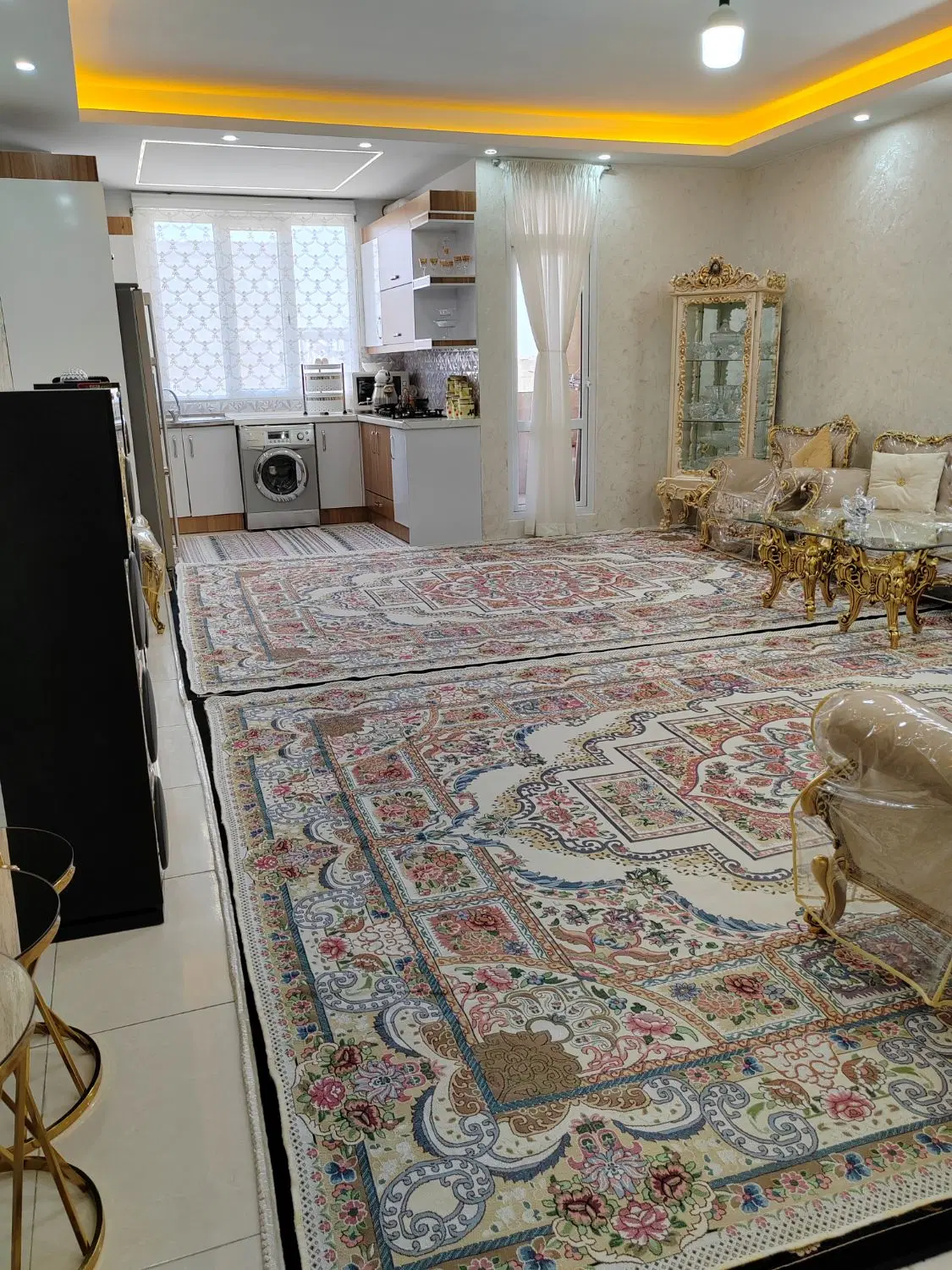 آپارتمان نوساز 100 متری دوخوابه