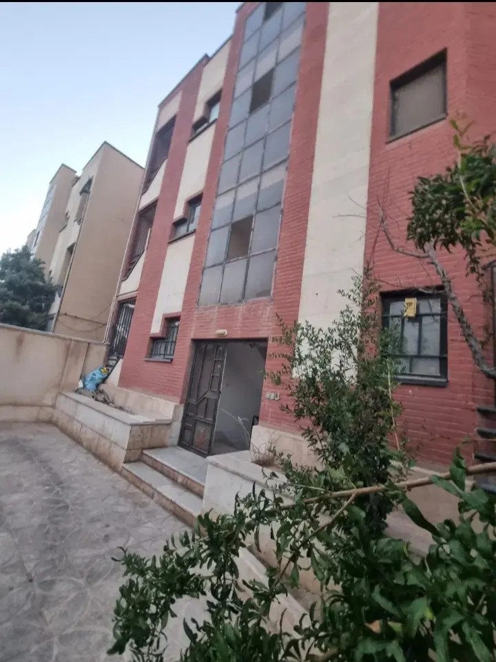 رهن آپارتمان ۷۵متری در زرد کوه