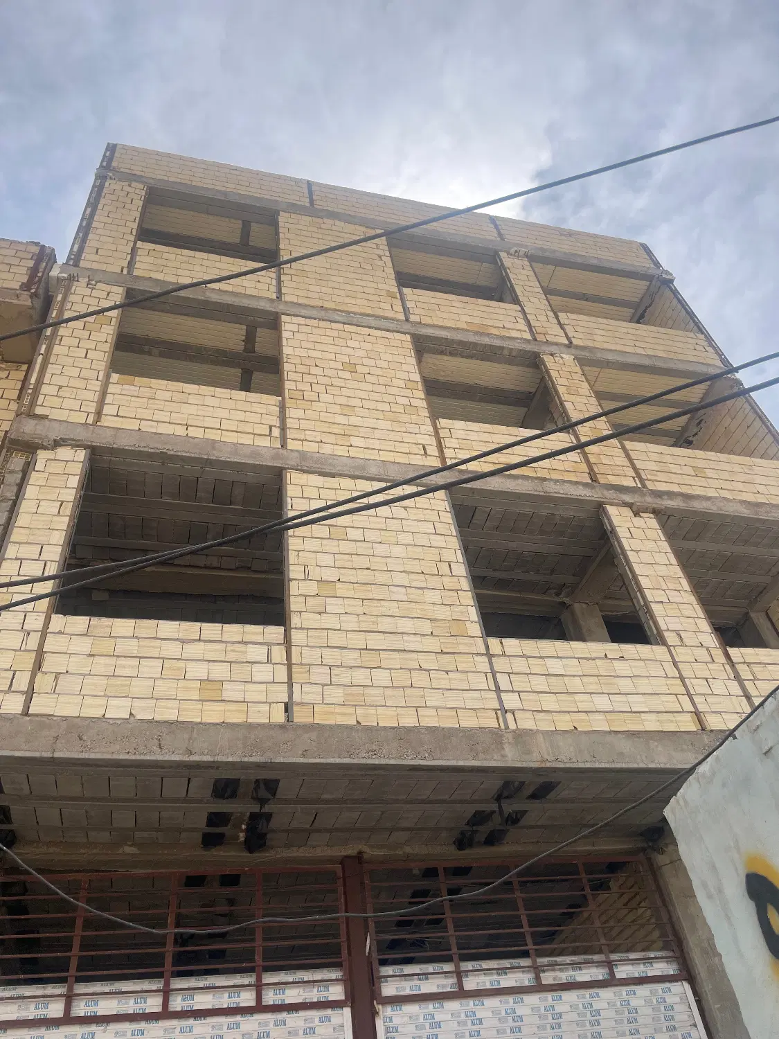 فروش فوری اسکلت یک واحد اپارتمان