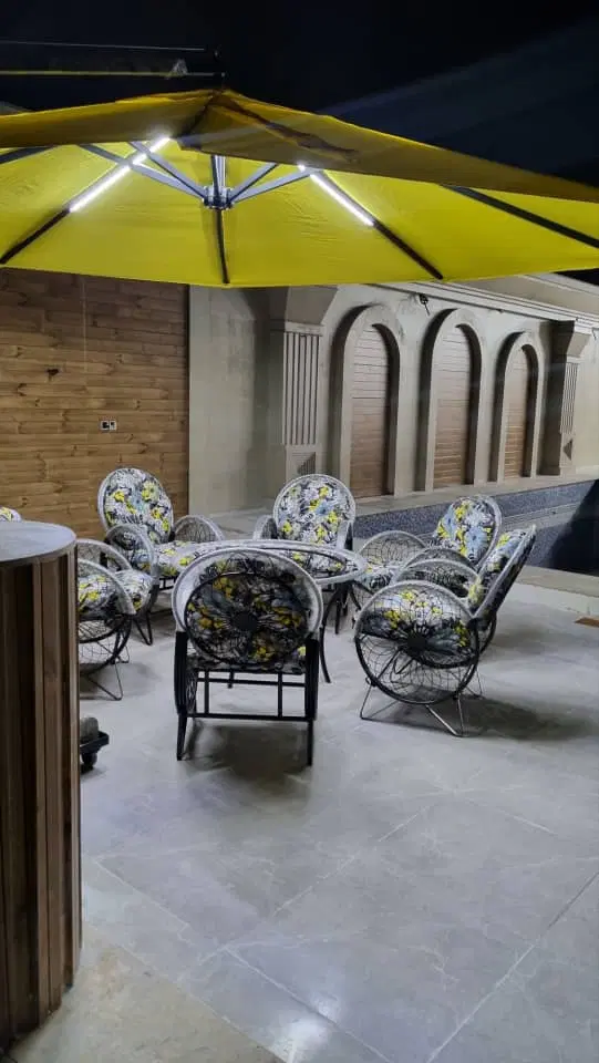 زمین فرزند اوری