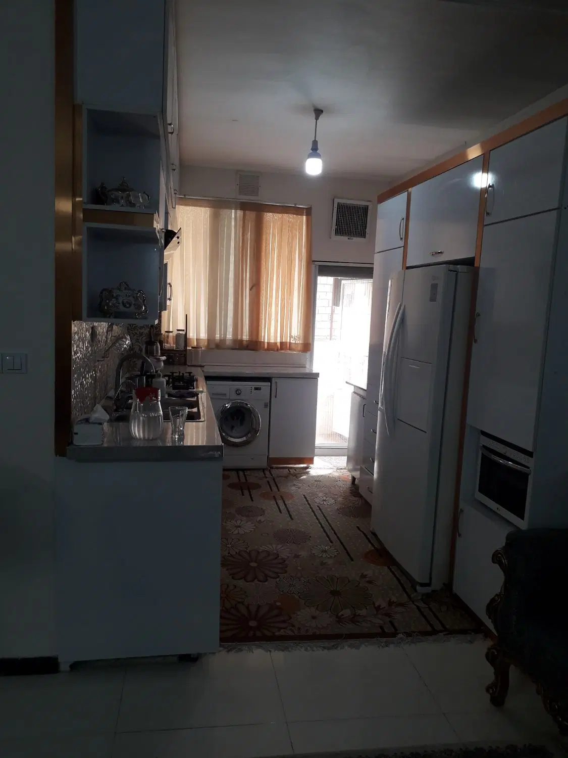 آپارتمان ۹۰ متری