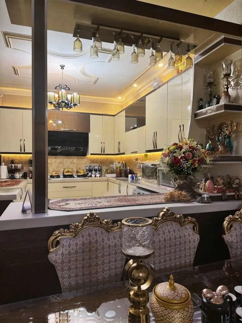 فروش منزل شرکتی ایستگاه ۸