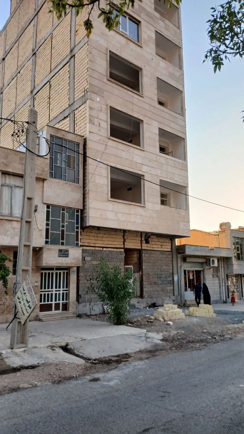 اجاره و رهن یک واحد آپارتمان ظفر شهرداری دانش جهاد