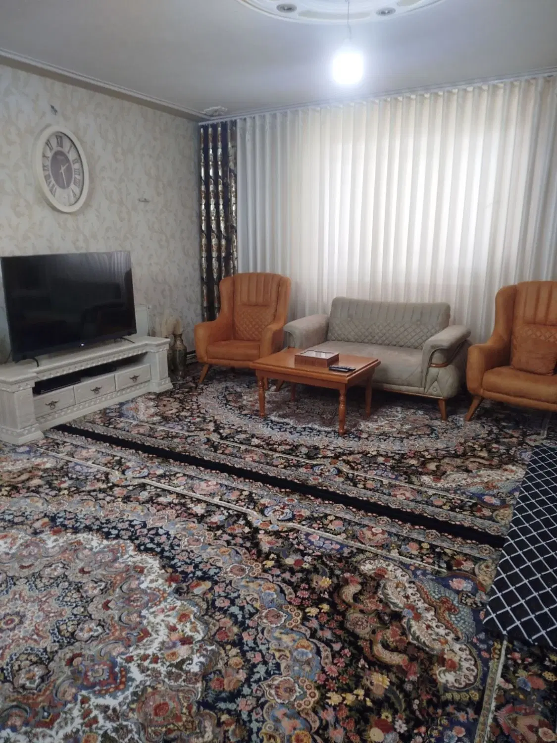 رهن کامل به متراژ 114متر وقابل تبدیل