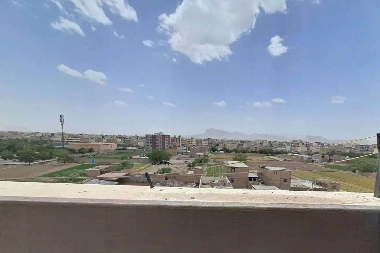 آپارتمان دو خواب جنوبی ۹۵ متری