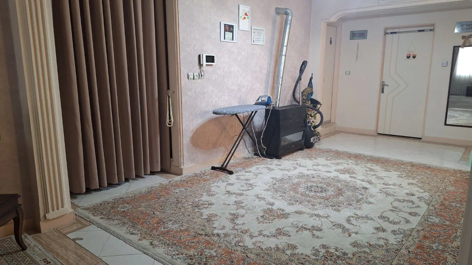 واحد ۱۳۲ متری واقع در شهرک رازی