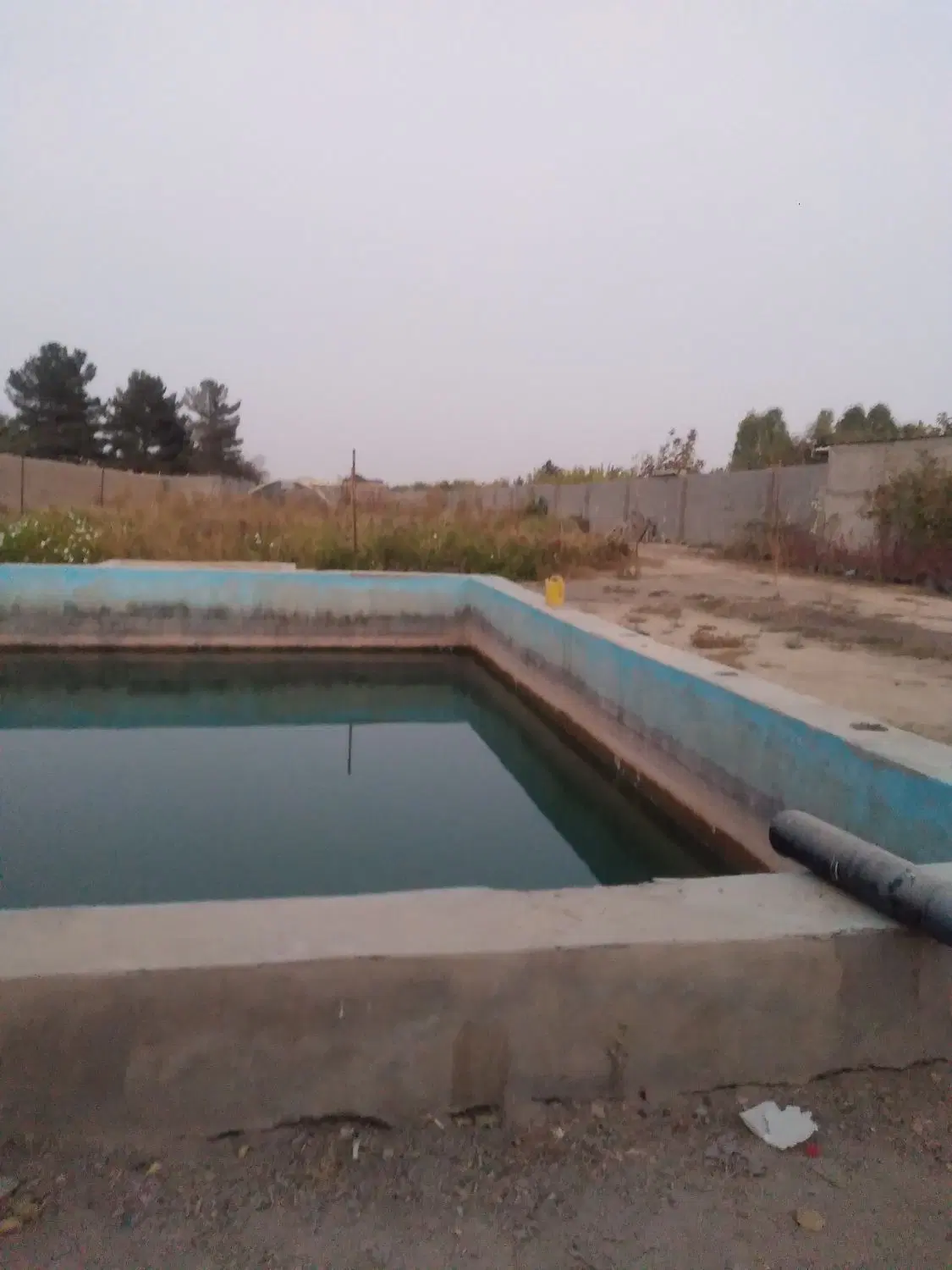 گلخانه وزمین