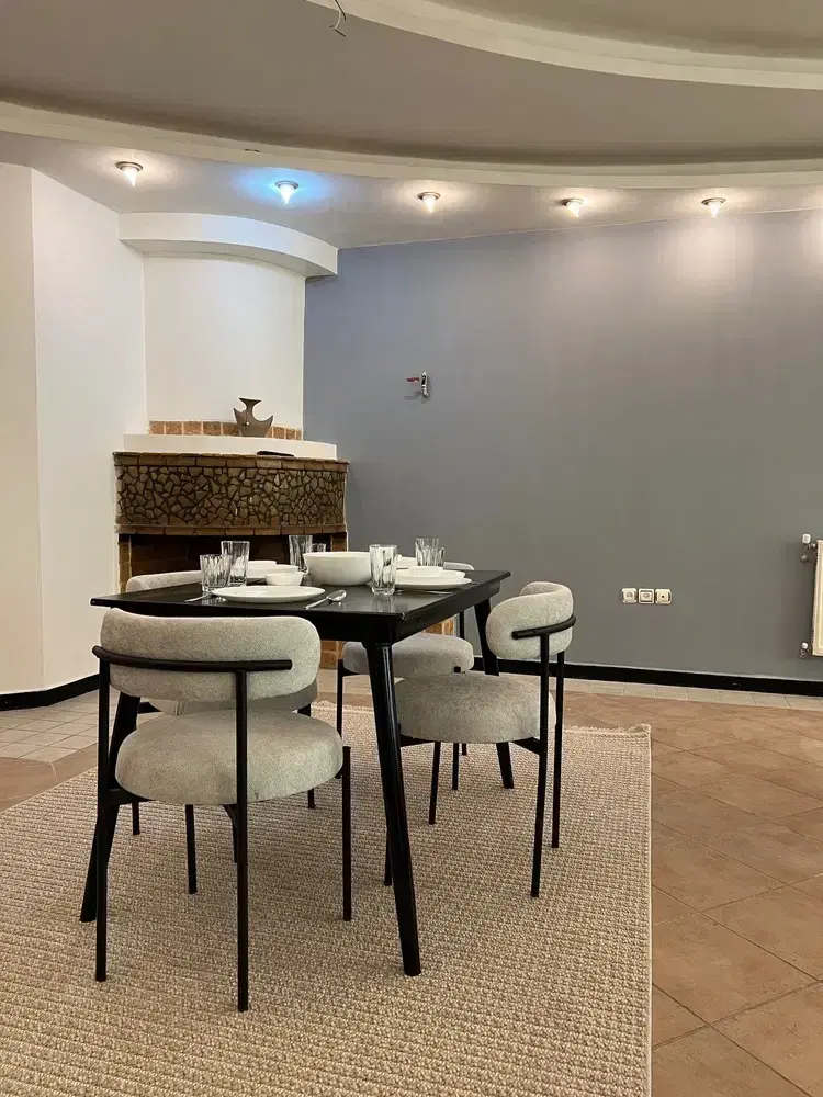 منزل سه خوابه ۱۸۰ متری نزدیک حرم