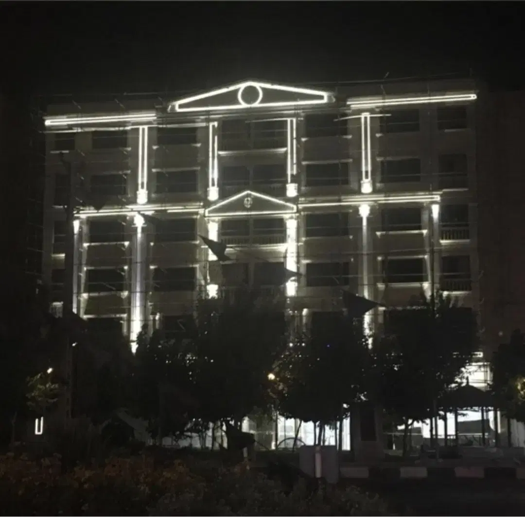 واحد 130 متری نوساز فول امکانات