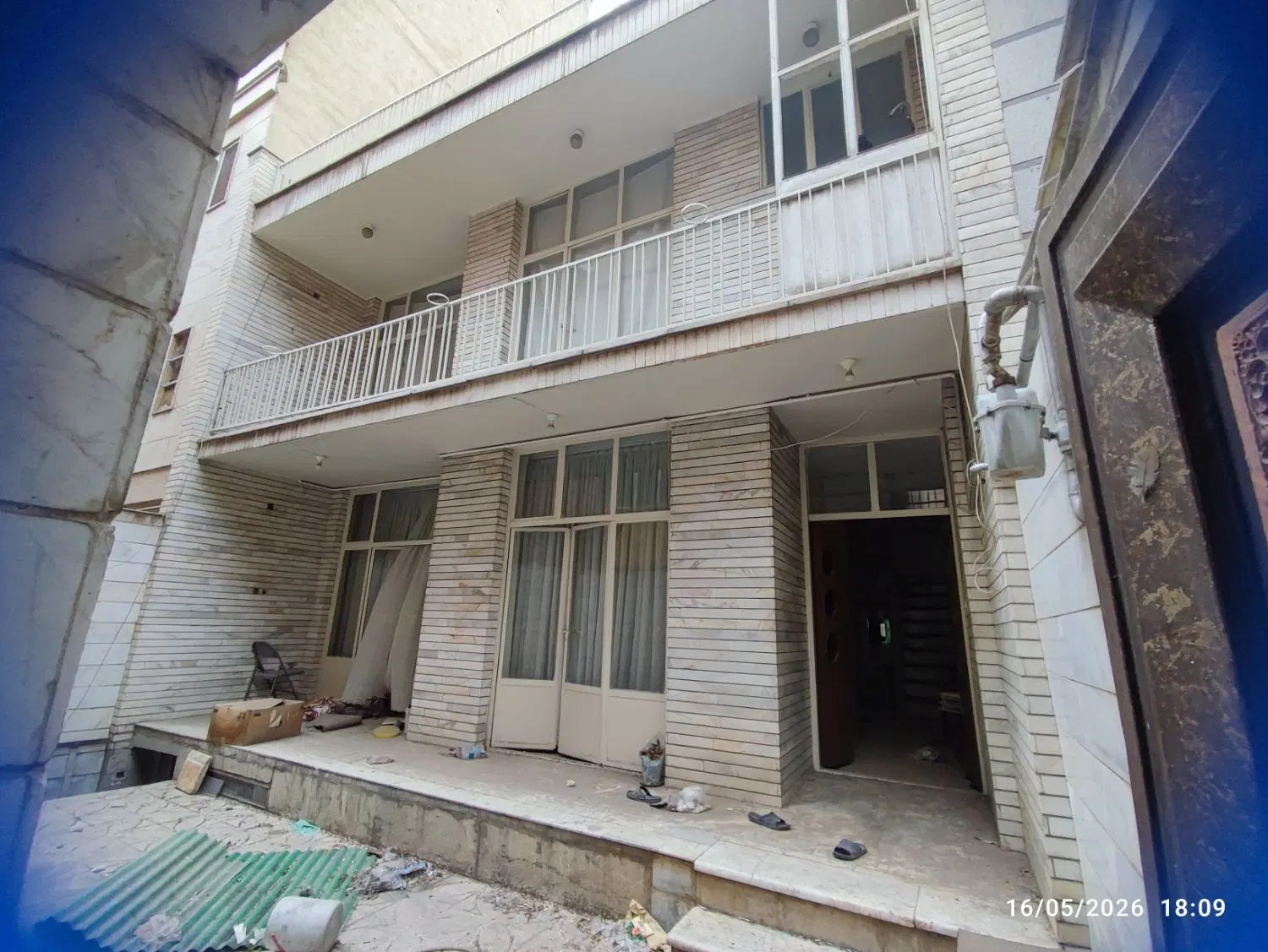 فروش خانه کلنگی بیست متری جوادیه