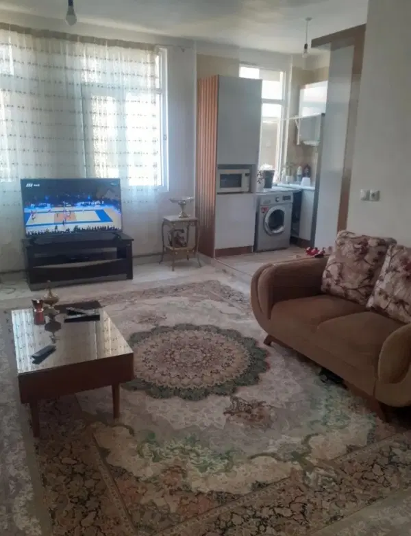 اجاره واحد ۸۰ متر دو خواب