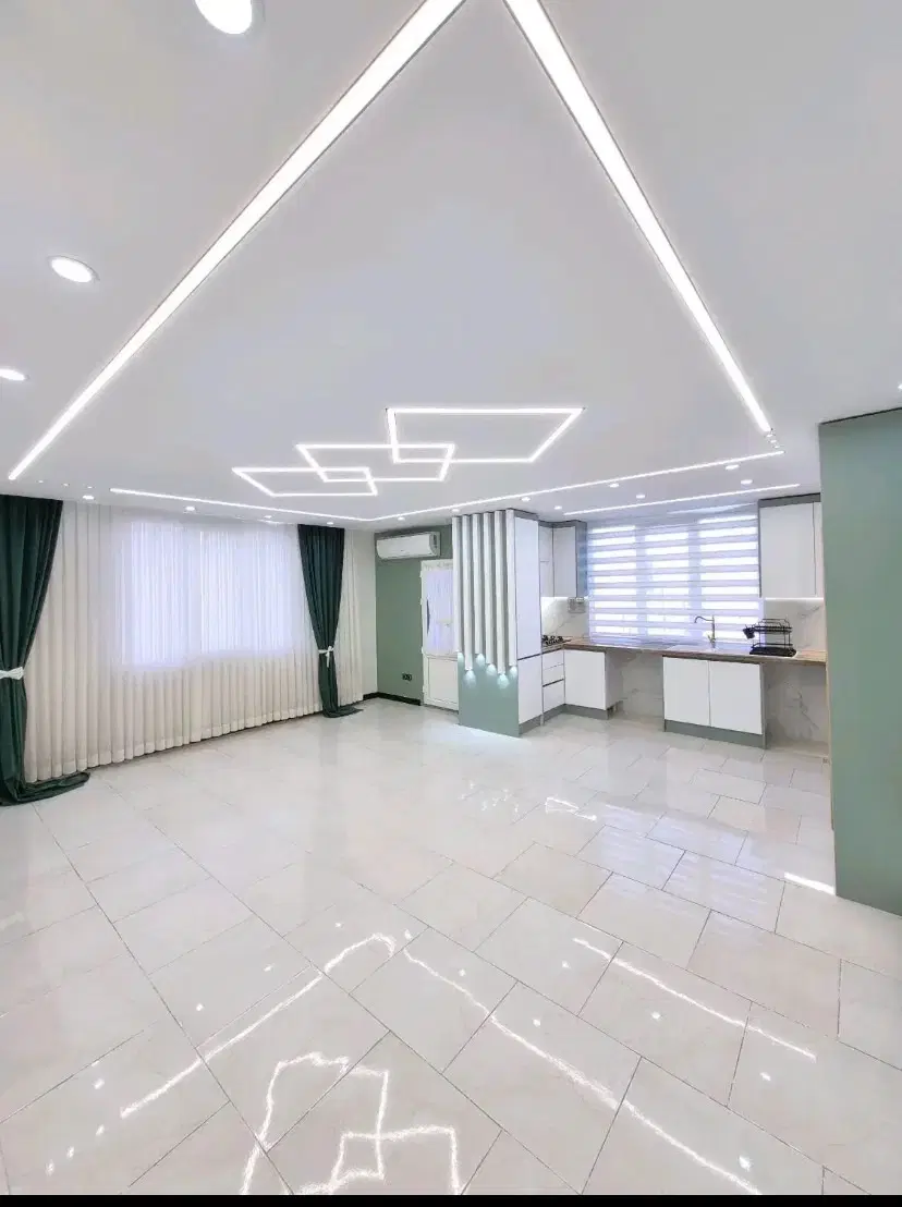 ۹۵متری سند دار پارکینگ اختصاصی