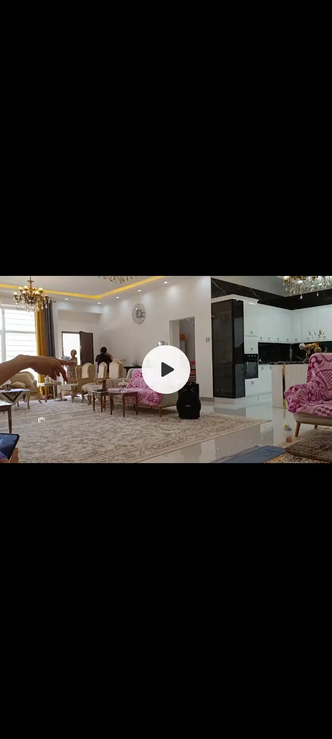معامله منزل با وسایل کامل با ماشین خارجی کبوترخان