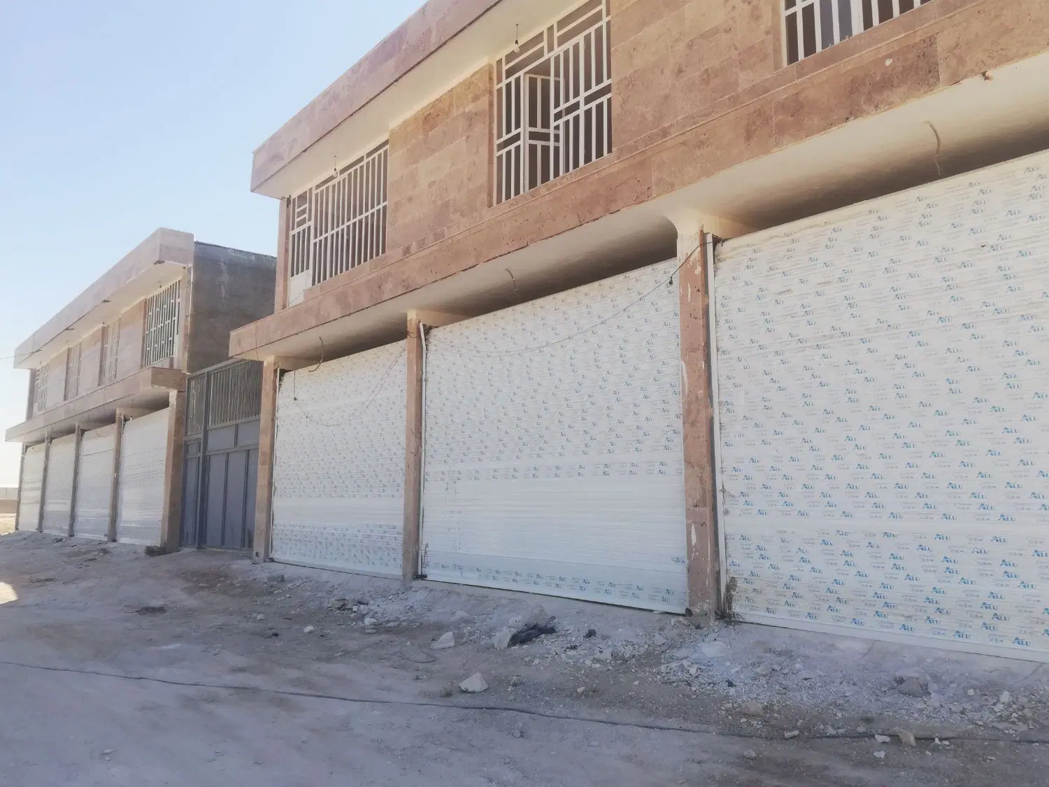 اجاره سالن تجاری 300و400 متری