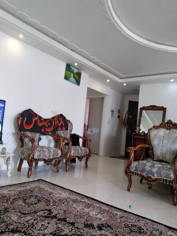 آپارتمان ۱۲۰ متری