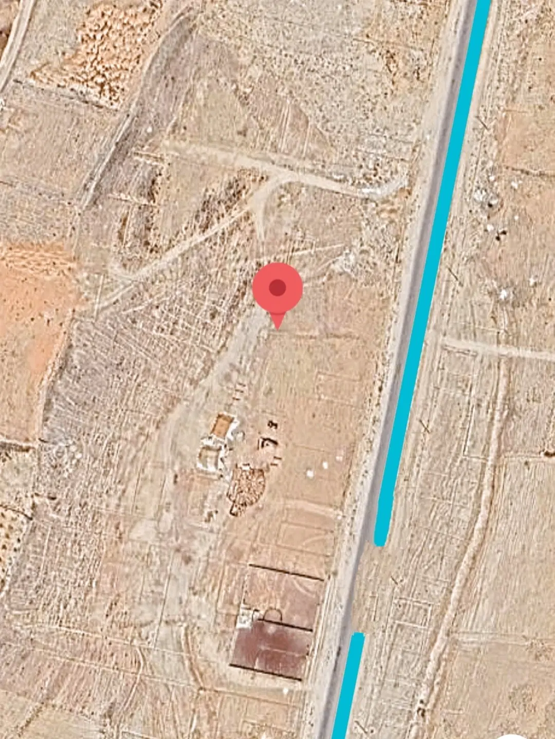 زمین فروشی