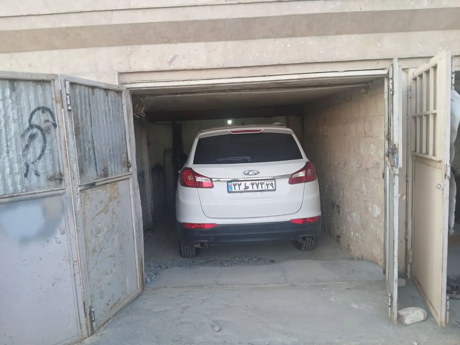 اجاره مغازه واقع در ۱۰متری خیابان دانشگاه