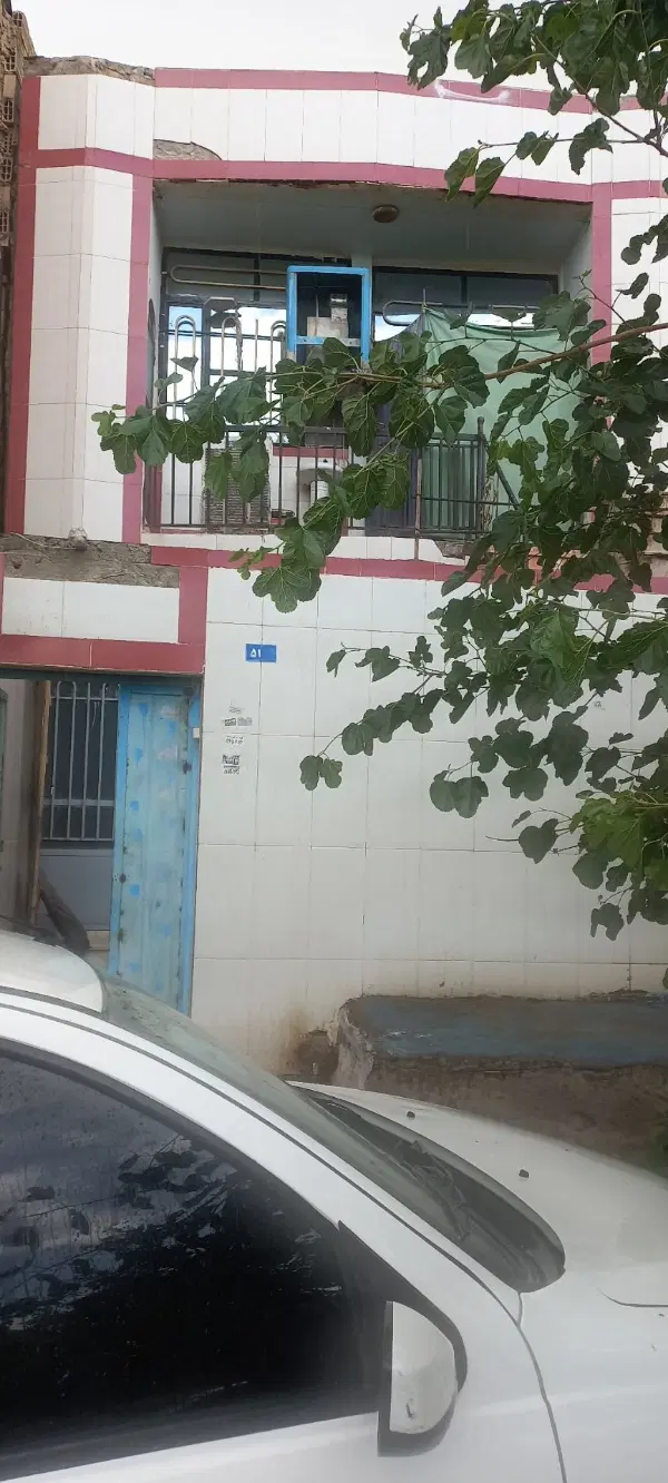 خانه دوطبقه ویلایی