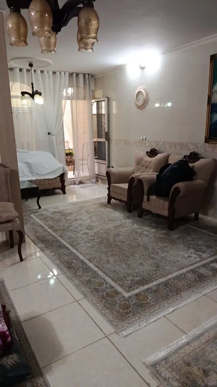 ویلایی (زیر زمین اجاره ای در عطاران، بلوار مفتح)