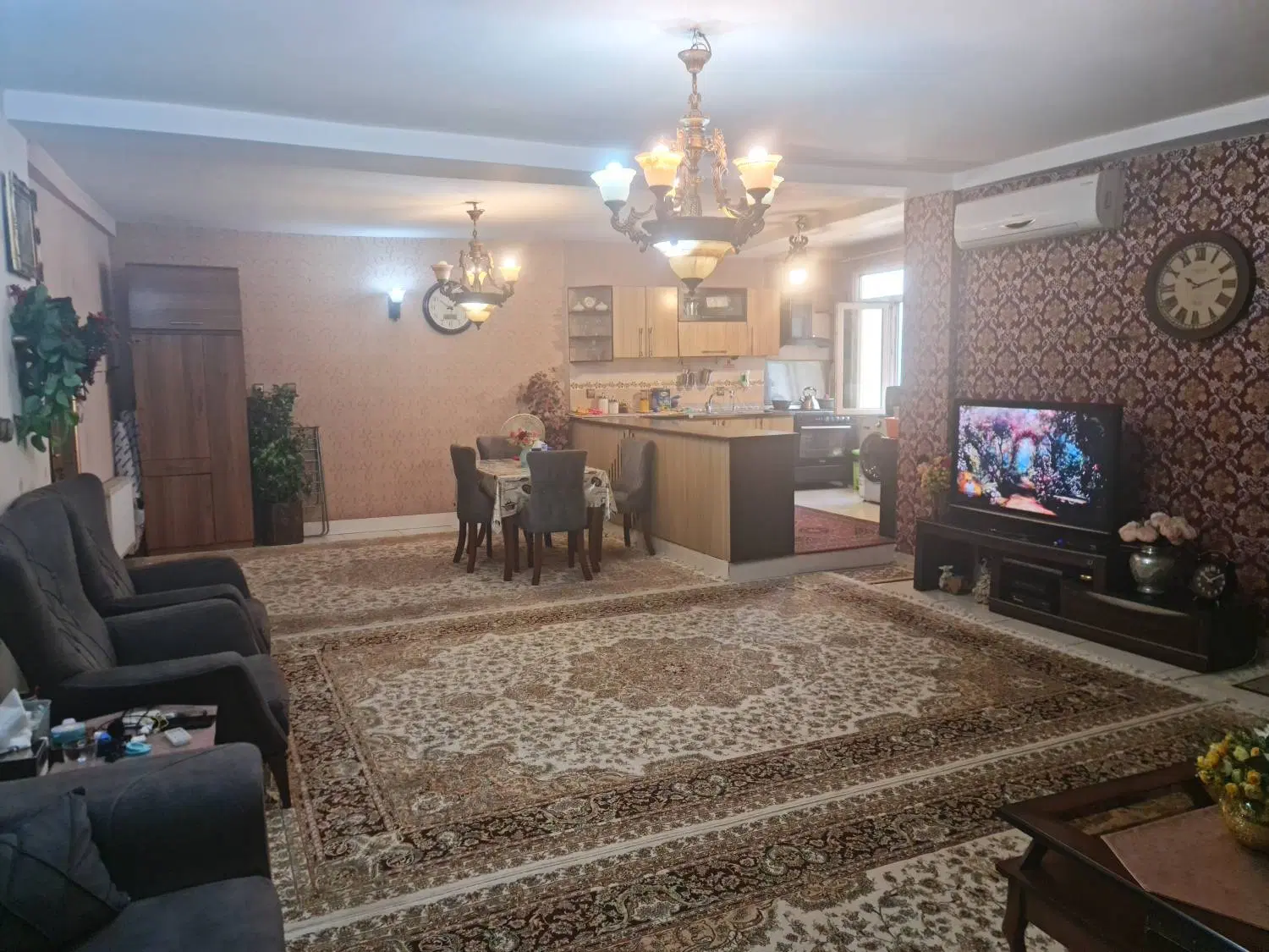 واحد شیک و عالی