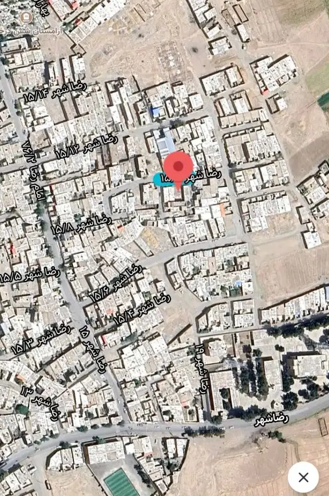 زمین 90 متری