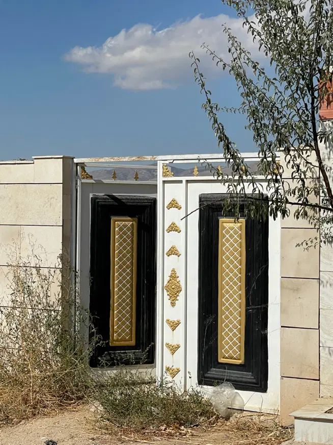 خانه ویلایی ۲۴۰متری علی اباد