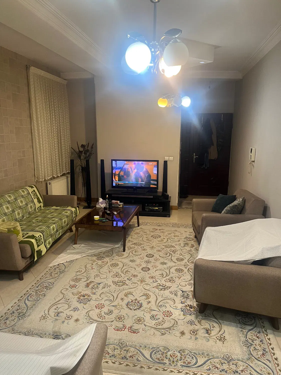 اجاره آپارتمان ۷۵متری در کمالشهر بلوار شهرداری